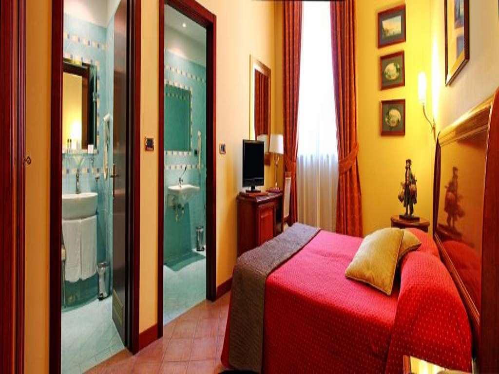 Le Cheminee Business Hotel Napoli Стая снимка