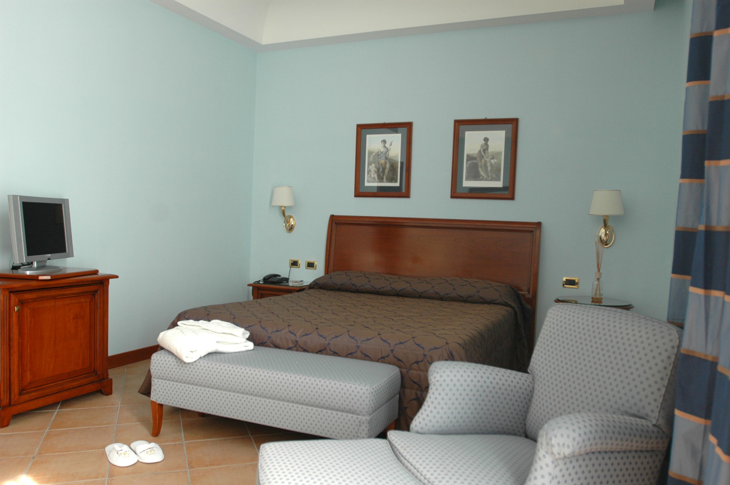 Le Cheminee Business Hotel Napoli Екстериор снимка