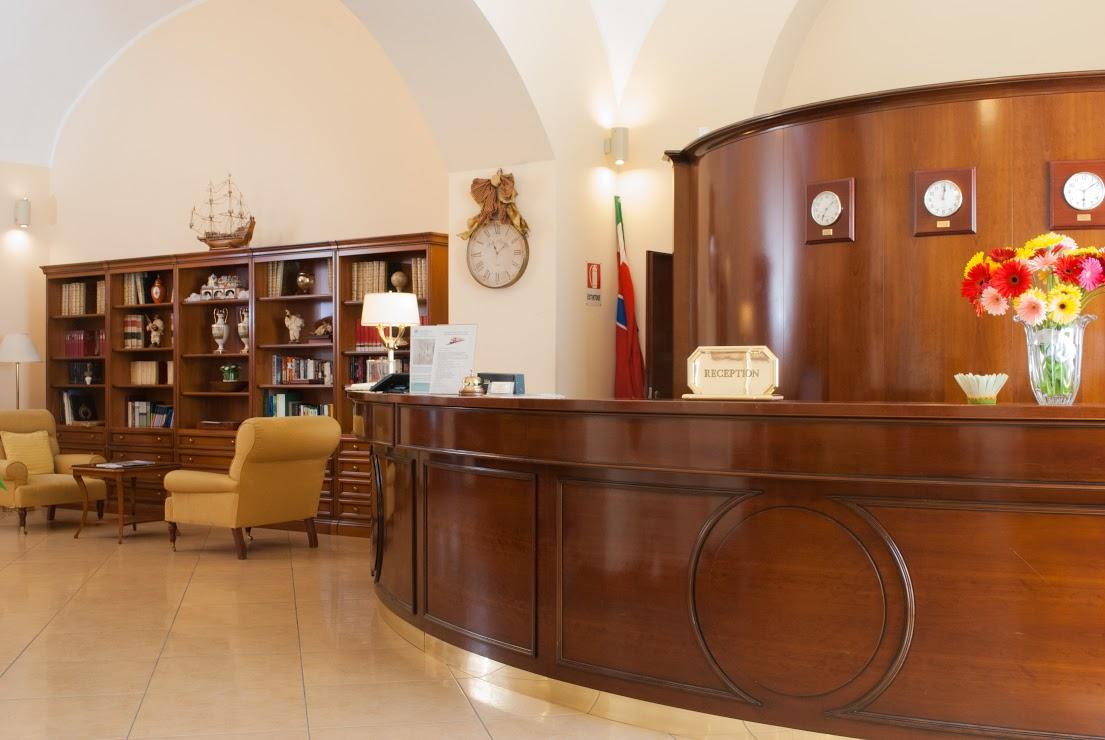 Le Cheminee Business Hotel Napoli Екстериор снимка