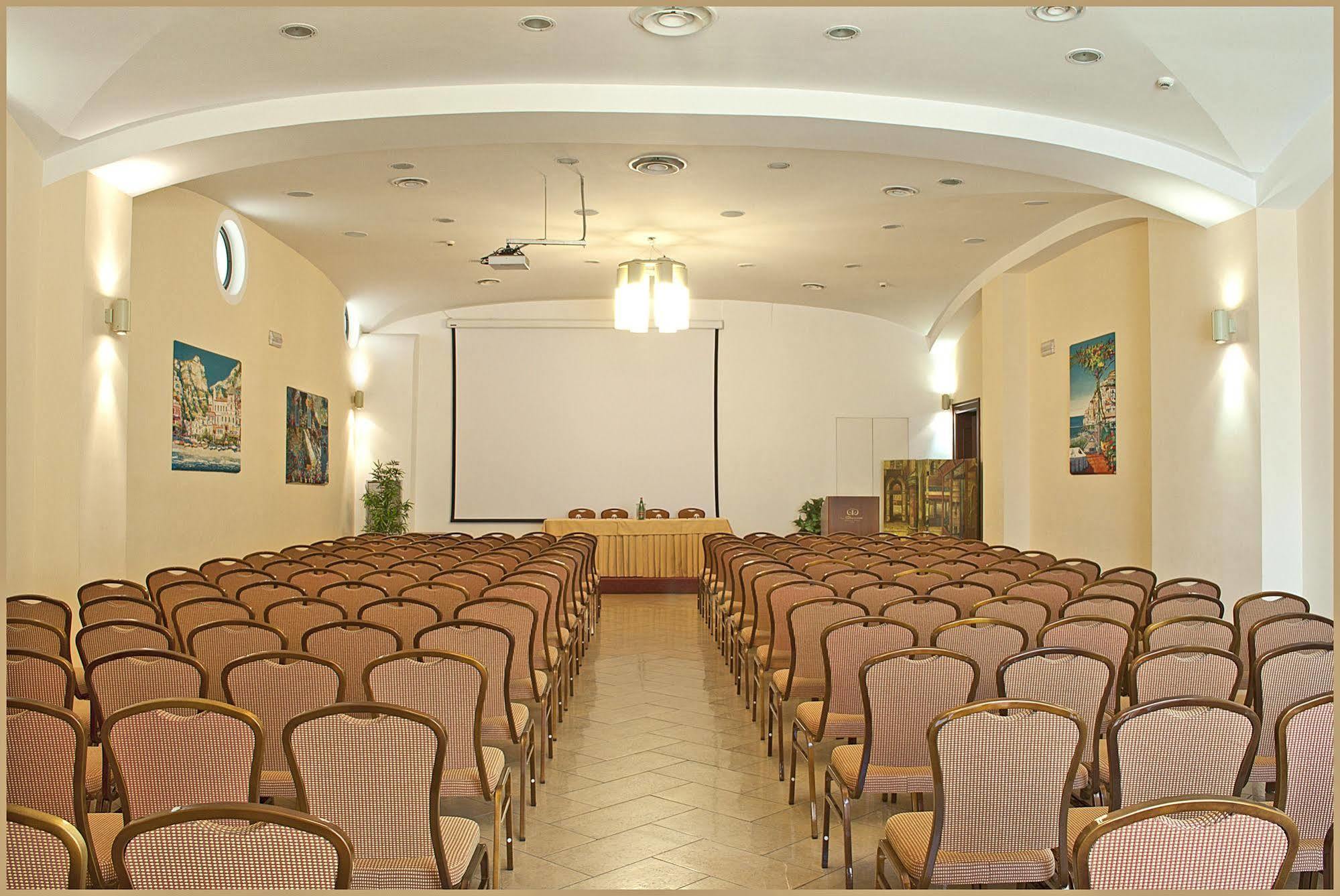 Le Cheminee Business Hotel Napoli Екстериор снимка