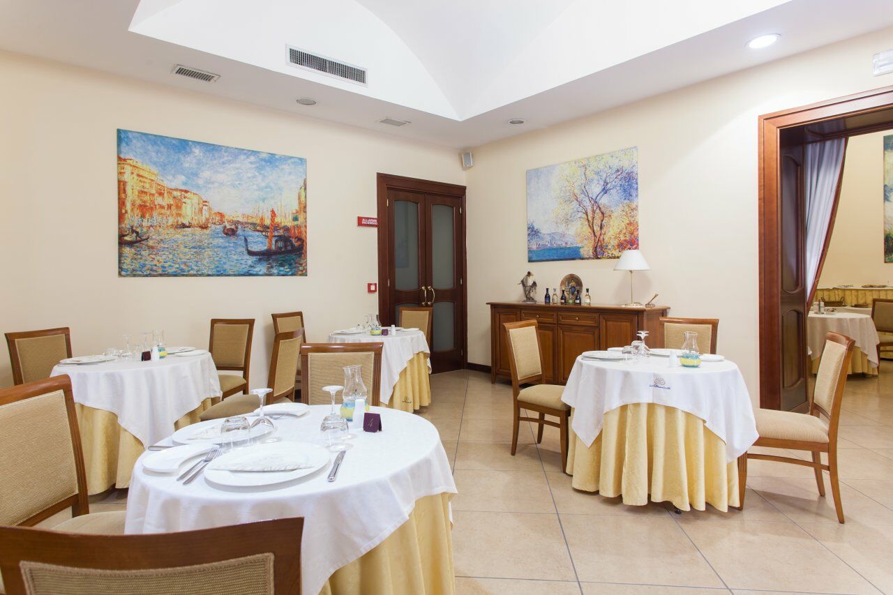 Le Cheminee Business Hotel Napoli Екстериор снимка